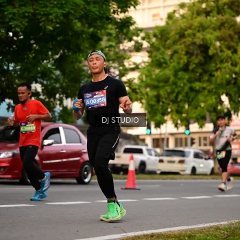 Runner Photo 4123300