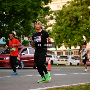 Runner Photo 4123302