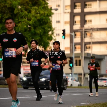 Runner Photo 4123332