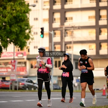 Runner Photo 4123376