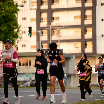 Runner Photo 4123378
