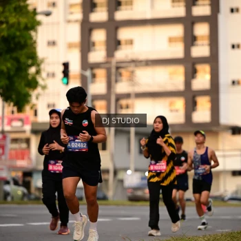 Runner Photo 4123384