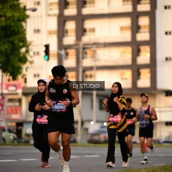 Runner Photo 4123385