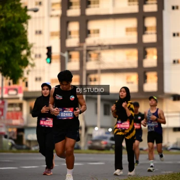 Runner Photo 4123388