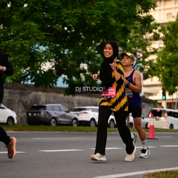 Runner Photo 4123392