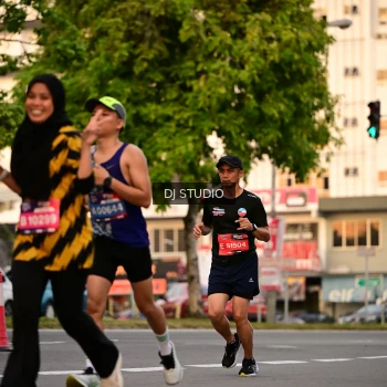 Runner Photo 4123394