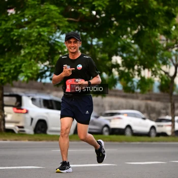 Runner Photo 4123408
