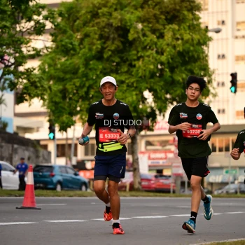 Runner Photo 4123418