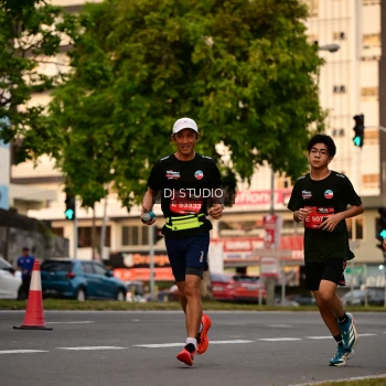 Runner Photo 4123419