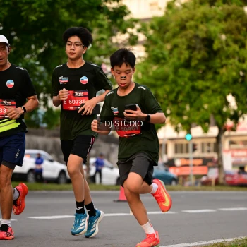 Runner Photo 4123428
