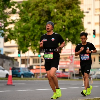 Runner Photo 4123434
