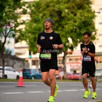 Runner Photo 4123439