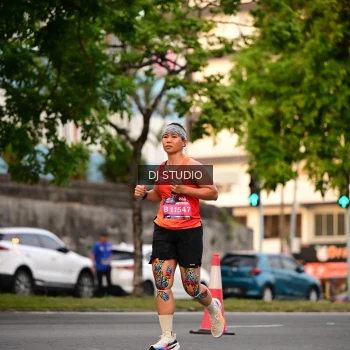 Runner Photo 4123456