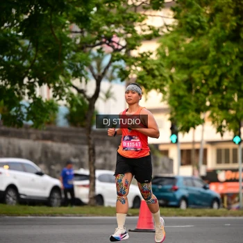 Runner Photo 4123457