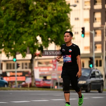 Runner Photo 4123461