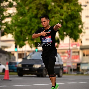Runner Photo 4123464