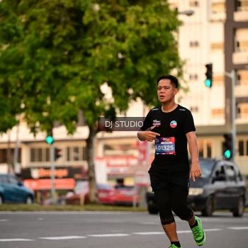 Runner Photo 4123467