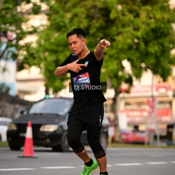 Runner Photo 4123478