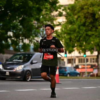 Runner Photo 4123488
