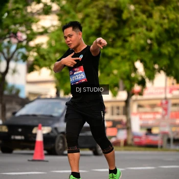 Runner Photo 4123493