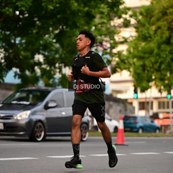 Runner Photo 4123496