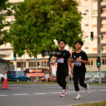 Runner Photo 4123510