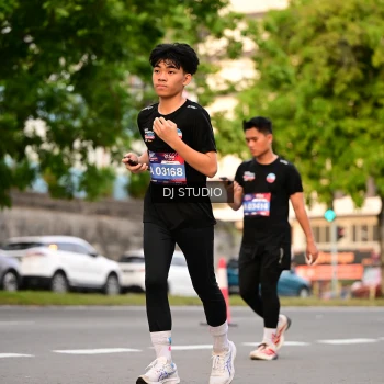 Runner Photo 4123520