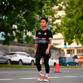 Runner Photo 4123525