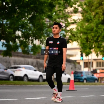 Runner Photo 4123526