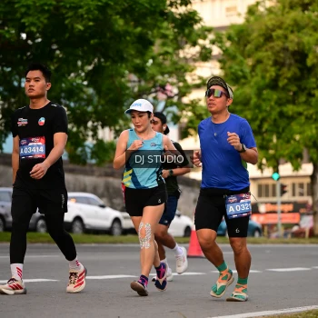 Runner Photo 4123535