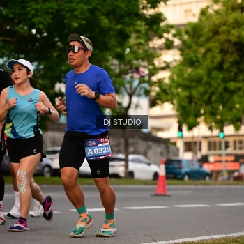 Runner Photo 4123548