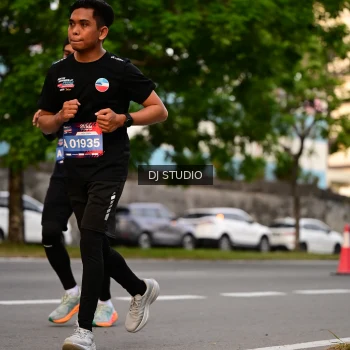 Runner Photo 4123577