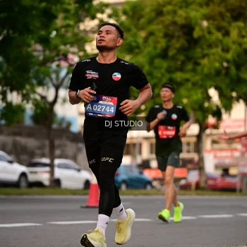 Runner Photo 4123588