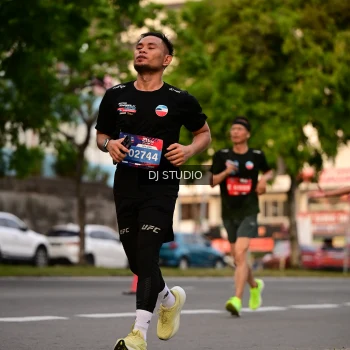 Runner Photo 4123589