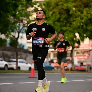 Runner Photo 4123592