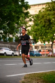 Runner Photo 4123623