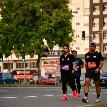 Runner Photo 4123626