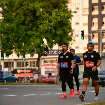 Runner Photo 4123628