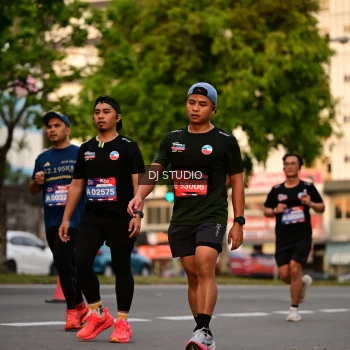 Runner Photo 4123637