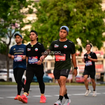 Runner Photo 4123641
