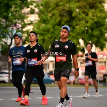 Runner Photo 4123643