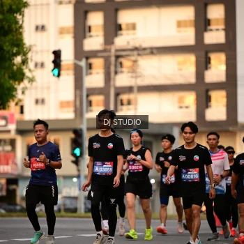 Runner Photo 4123646