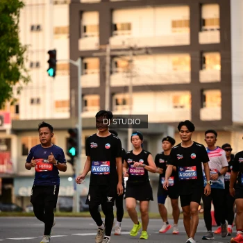 Runner Photo 4123648