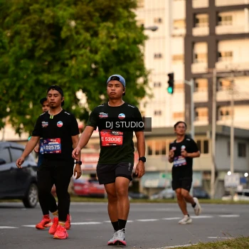 Runner Photo 4123653