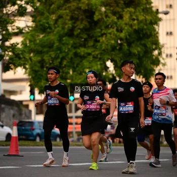 Runner Photo 4123666