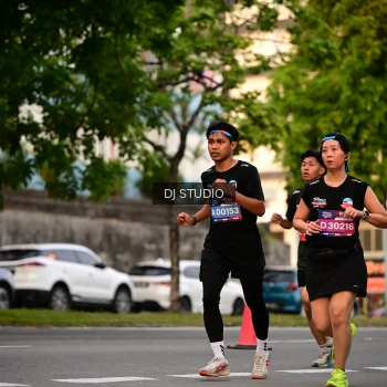 Runner Photo 4123670