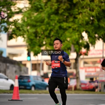 Runner Photo 4123684