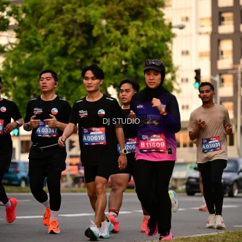 Runner Photo 4123693