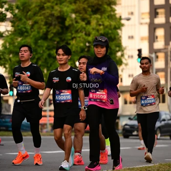 Runner Photo 4123698