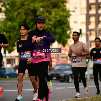Runner Photo 4123701